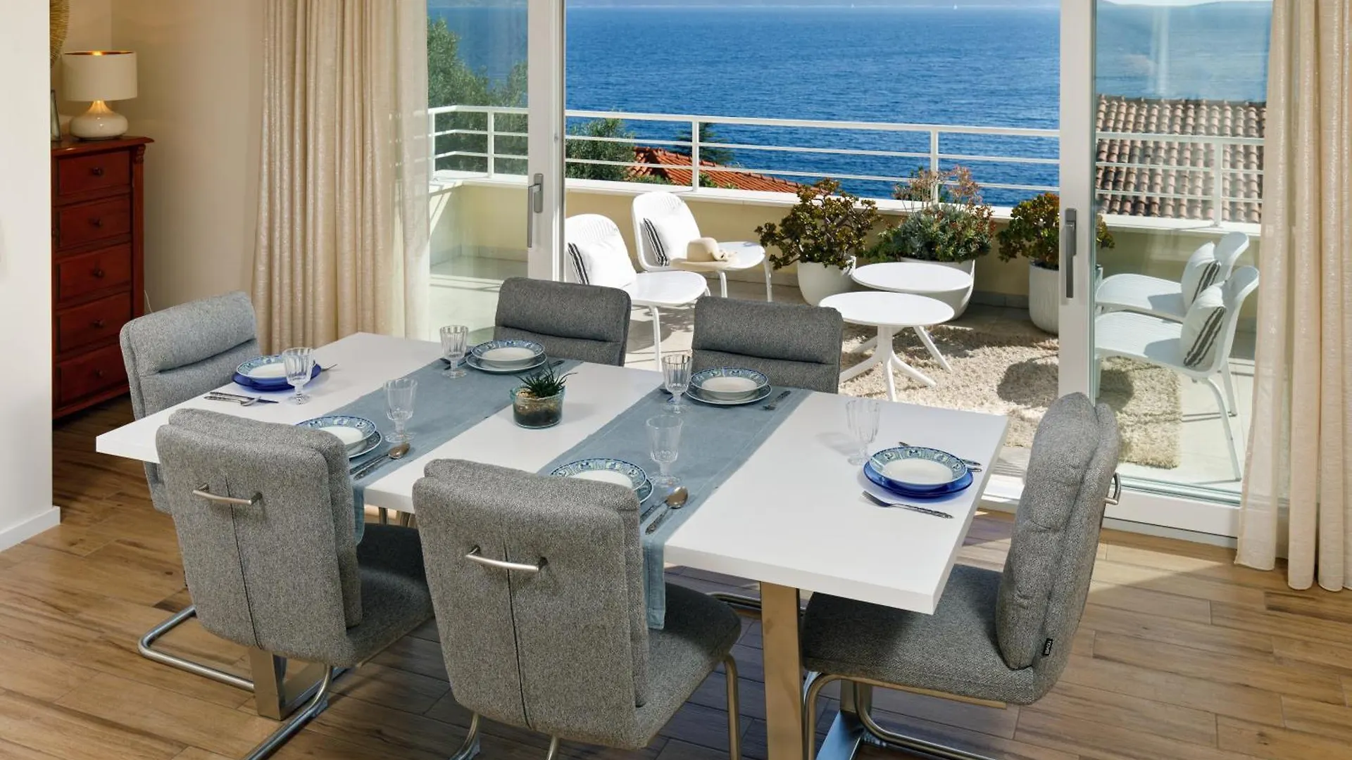 Villa Anadea With Hot Tub Overlooking Sea Trogir Croácia