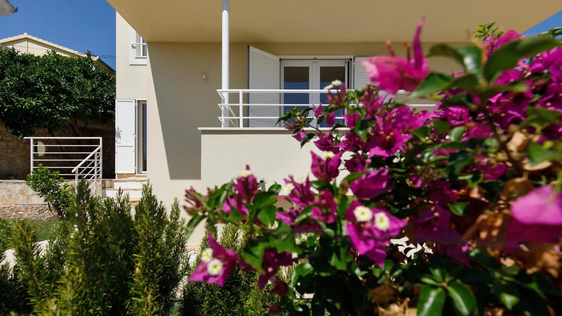 Villa Anadea With Hot Tub Overlooking Sea Trogir 0*,